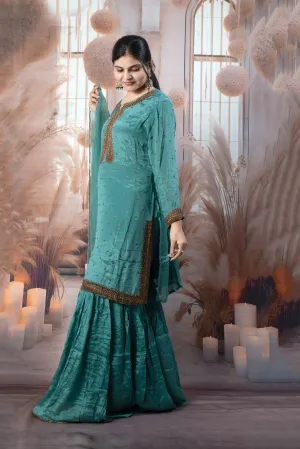 Elegant Emerald Green Ladies Suits