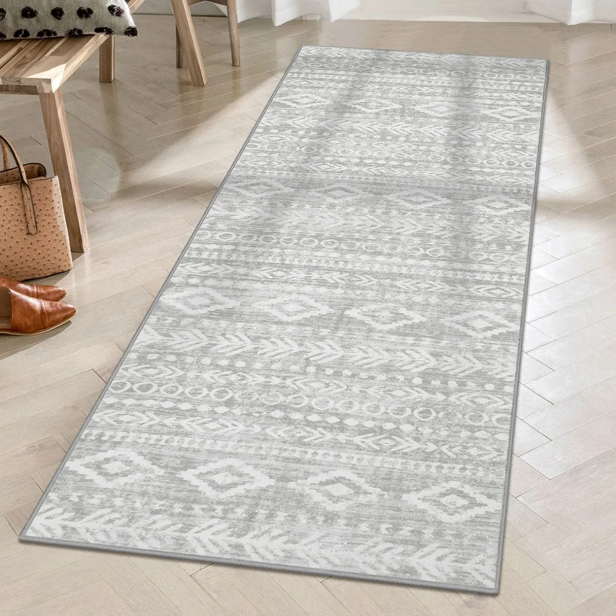 Varena Modern Rustic Farmhouse Moroccan Tribal Grey/White Rug